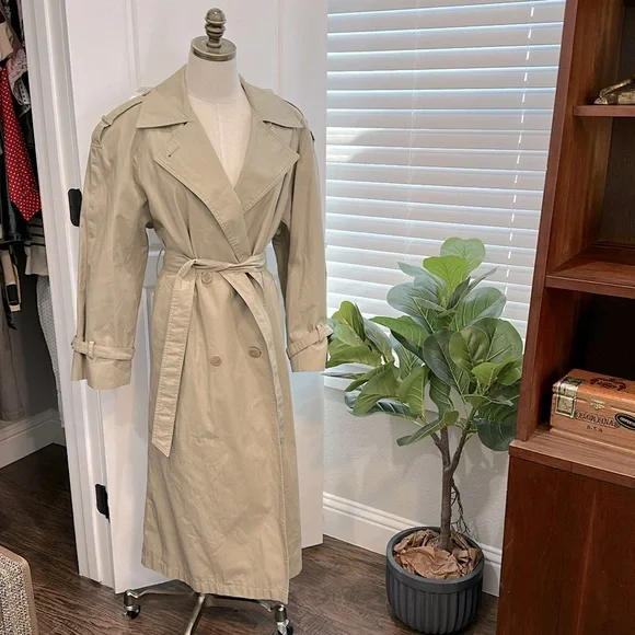 Vintage Women’s Trench Coat - Picture 1 of 5
